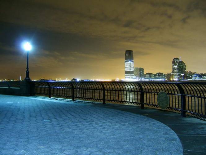 NYC_2006-12-13 04-48-19